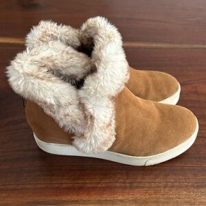 J/Slides Sean Brown Furlined Waterproof Suede Booties Size 10